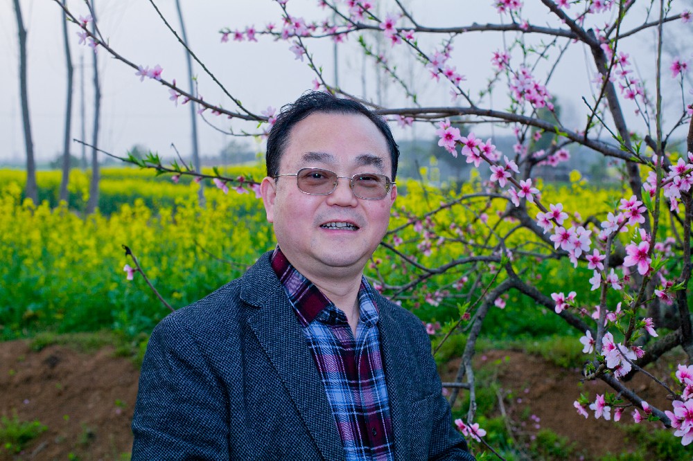 陳義紅當選為湖北歐美同學(xué)會副會長